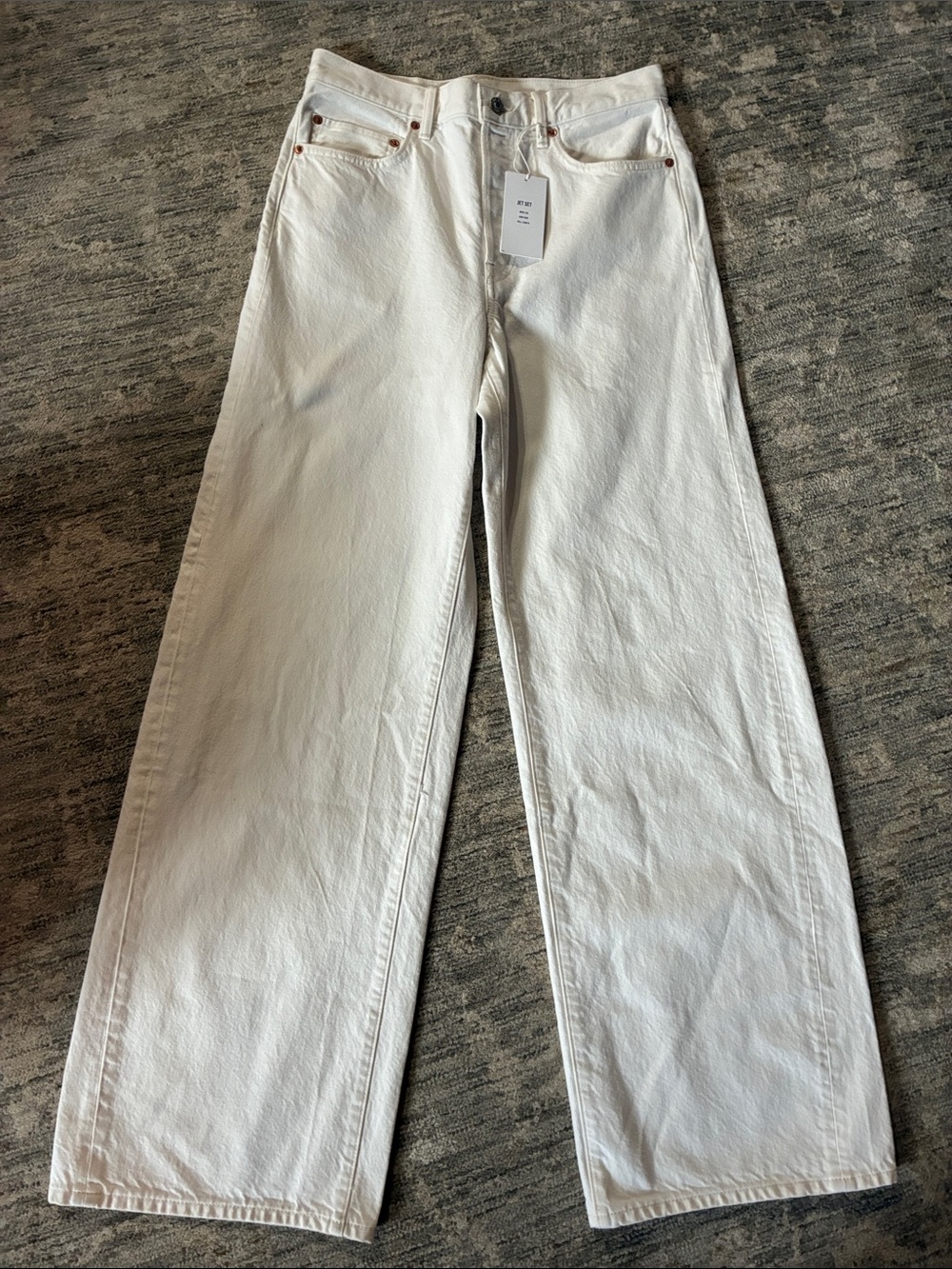 Buck Mason NWT White jet set jeans - size 28- wide leg - high rise